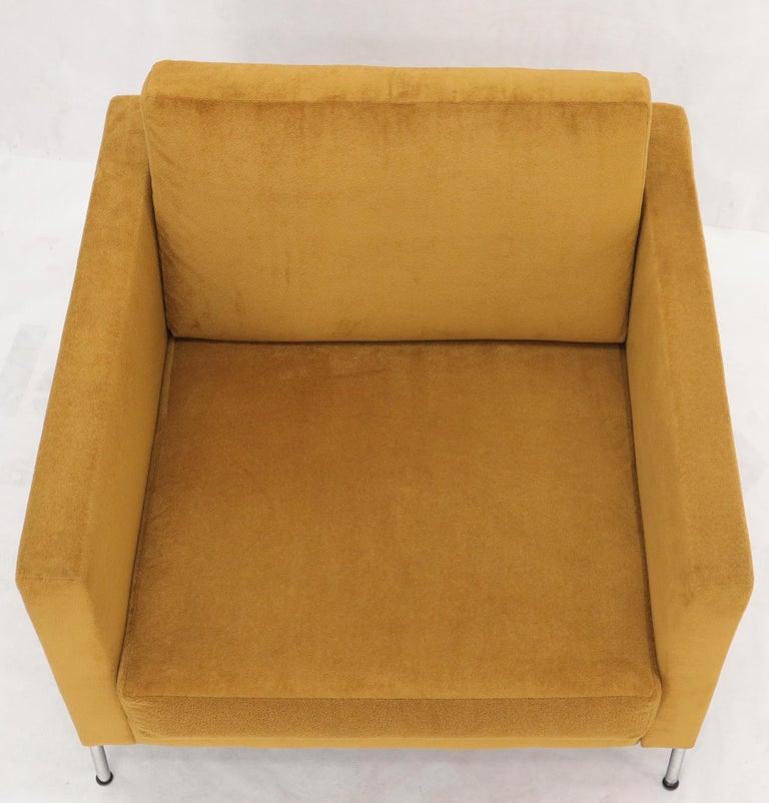 Knoll Mid-Century Modern Box Shape Lounge Chair