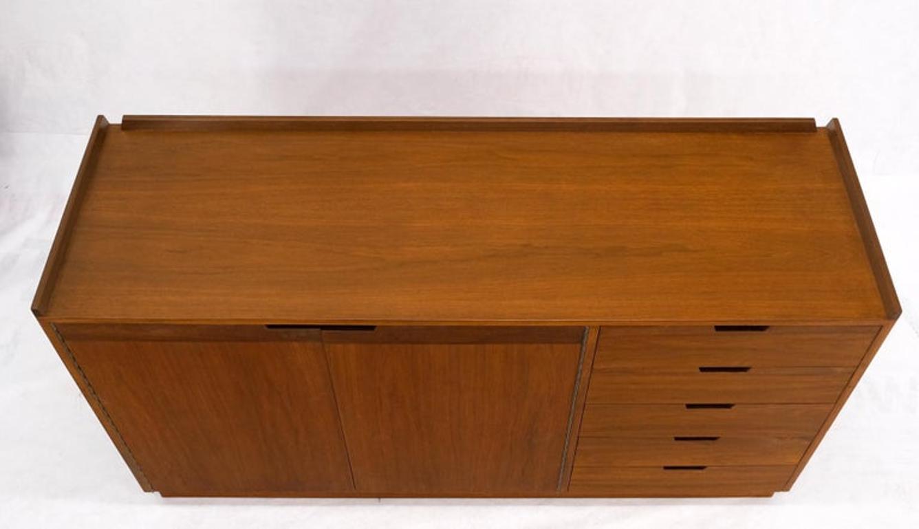 Mid-Century Modern 10 Drawers Walnut Gallery Top Dresser Credenza Double Doors
