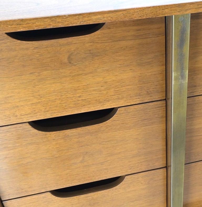 Walnut Tambour Doors Brass Hardware Serpentine Front 8 Drawers Dresser MINT!