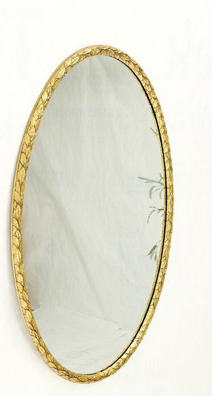 1940's Gold Bay Leaf Floral Gilt Gesso Oval Wall Mirror Hollywood Regency MINT!