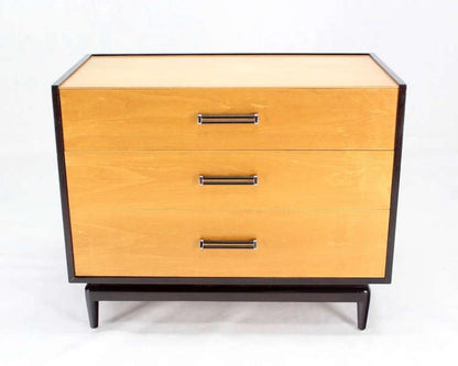 Two-Tone Mid Century Modern 3 Drawers Bachelor Chest Dresser MINT!