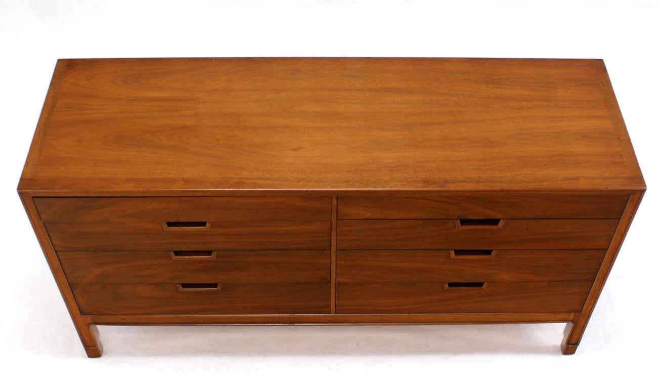 Mid Century Modern John Stuart Book Matched Walnut 8 Drawer Double Dresser MINT!