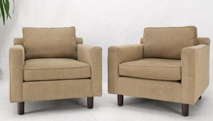 Pair Deep Seat Oatmeal Fabric Upholstery Contemporary Lounge Chair on Dowel Legs