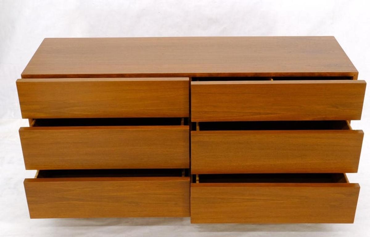 Mid-Century Modern Block Front American Walnut 6 Drawers Dresser Restored