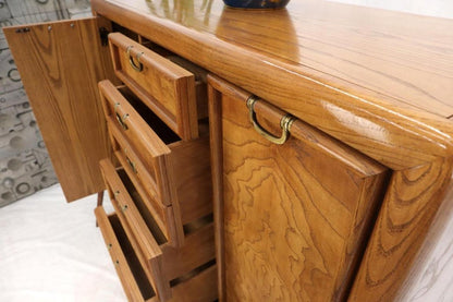 Broyhill Multidrawer Gentleman's Chest Dresser w/ Two Doors Compartments