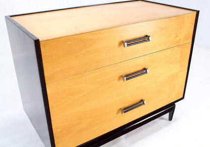 Two-Tone Mid Century Modern 3 Drawers Bachelor Chest Dresser MINT!