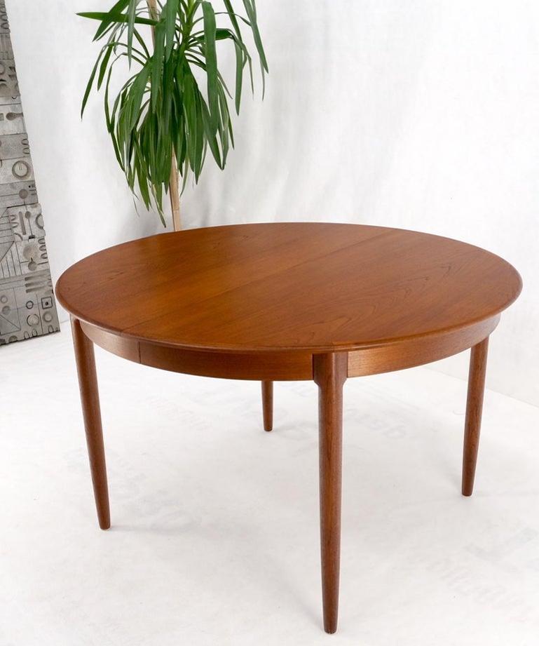 Danish Teak Mid-Century Modern Round Dining Table w/ Two Extension Boards Leafs