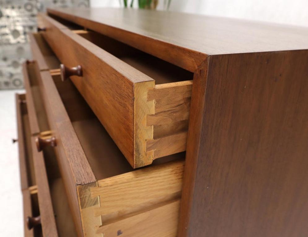 Mid-Century Modern Walnut 8 Drawers Long Dresser Credenza