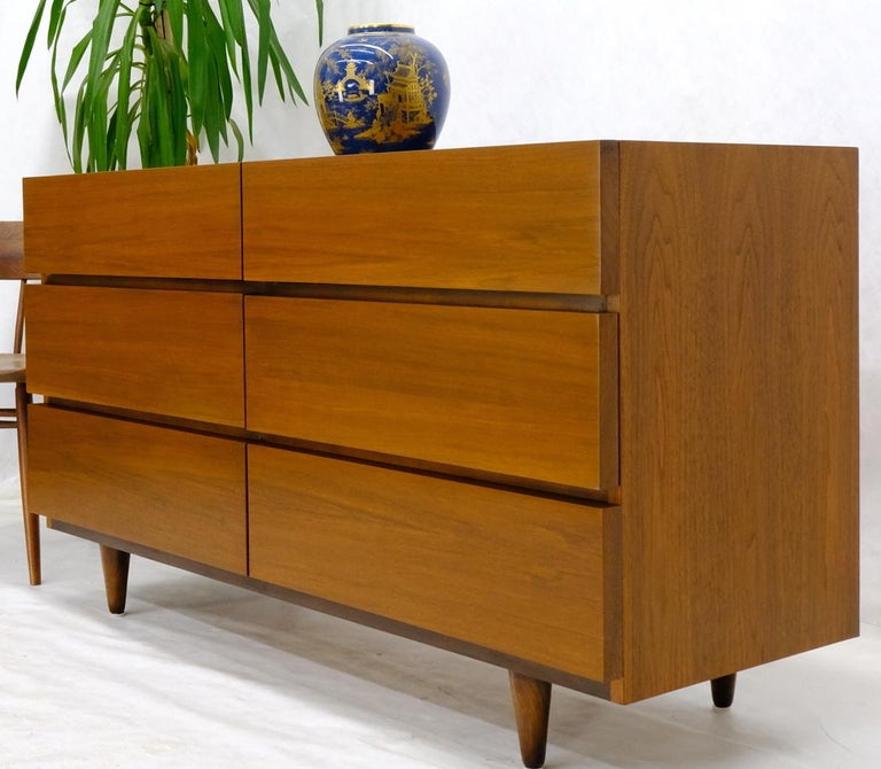 Mid-Century Modern Block Front American Walnut 6 Drawers Dresser Restored
