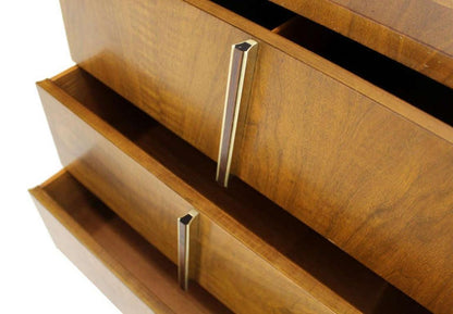 Mid Century Modern Burl Walnut John Widdicomb 9 Drawers Long Dresser Credenza