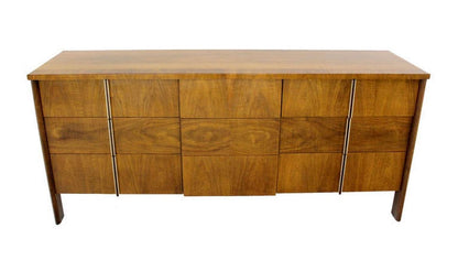 Mid Century Modern Burl Walnut John Widdicomb 9 Drawers Long Dresser Credenza