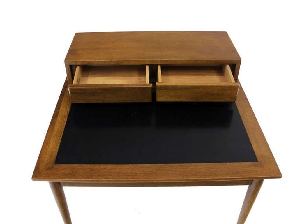 EstablishedLines Light Walnut Oversize 32" Wide Two Drawers Dowel Leg Step End Coffee Table MINT!