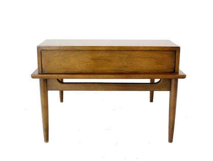 EstablishedLines Light Walnut Oversize 32" Wide Two Drawers Dowel Leg Step End Coffee Table MINT!